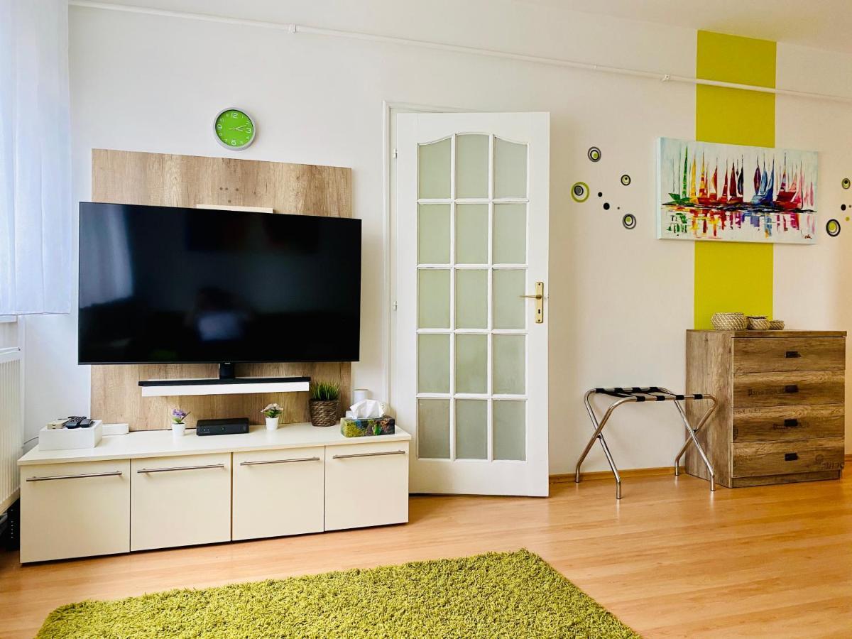 Kálvária Apartman Szeged Exterior foto